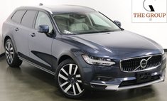 2022 Volvo V90 Cross Country B6