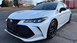 2021 Toyota Avalon Hybrid XSE