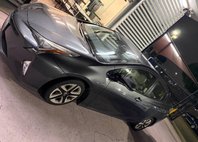 2016 Toyota Prius Three