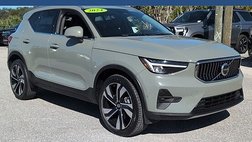 2024 Volvo XC40 B5 Plus Bright Theme