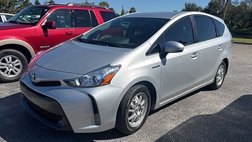 2015 Toyota Prius v Five