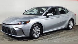 2025 Toyota Camry LE FWD