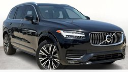 2022 Volvo XC90 T5 Momentum