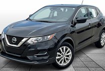 2022 Nissan Rogue Sport S