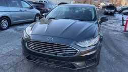 2020 Ford Fusion SE
