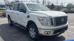 2017 Nissan Titan SV