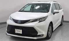 2023 Toyota Sienna XLE 7-Passenger