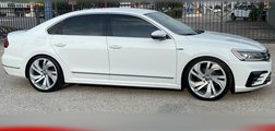2017 Volkswagen Passat 1.8T R-Line