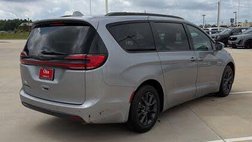 2021 Chrysler Pacifica Touring
