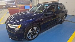 2022 Audi e-tron quattro Premium