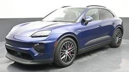 2025 Porsche Macan 4S Electric