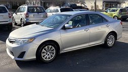 2014 Toyota Camry LE