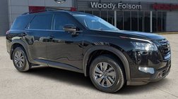2023 Nissan Pathfinder SV