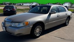 2000 Lincoln Town Car Signature