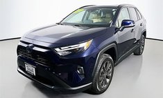 2022 Toyota RAV4 Hybrid XLE Premium
