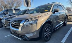 2023 Nissan Pathfinder Platinum