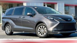 2024 Toyota Sienna XLE