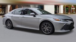 2023 Toyota Camry Hybrid XLE