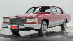 1990 Cadillac Brougham 4D Sedan RWD