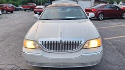 2005 Lincoln Town Car Signature