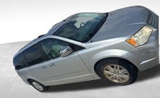 2010 Chrysler Town and Country Limited