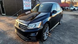 2018 Volkswagen Passat R-Line