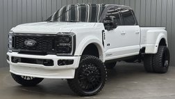2025 Ford F-450 Super Duty Platinum