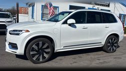 2023 Volvo XC90 Recharge T8 Ultimate Bright Theme 7P
