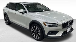 2022 Volvo V60 Cross Country T5