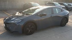 2025 Toyota Prius LE