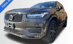 2023 Volvo XC90 B5 Core