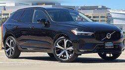2023 Volvo XC60 B5 Ultimate Dark Theme