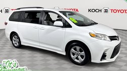 2019 Toyota Sienna LE