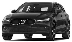 2025 Volvo V60 Cross Country B5 Plus
