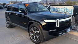 2024 Rivian R1S Adventure