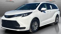 2024 Toyota Sienna LE 8-Passenger