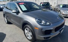 2016 Porsche Cayenne Base