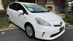 2014 Toyota Prius v Two