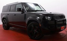 2024 Land Rover Defender 130 P400 X-Dynamic SE