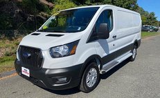 2024 Ford Transit 250