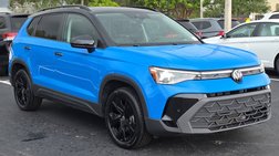 2025 Volkswagen Taos SE Black