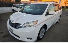 2011 Toyota Sienna XLE