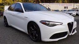 2023 Alfa Romeo Giulia Estrema