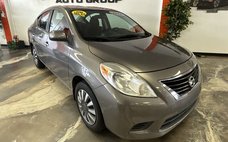 2012 Nissan Versa 1.6 SV