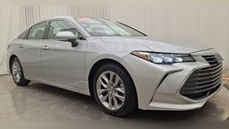 2022 Toyota Avalon Hybrid XLE