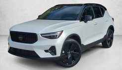 2026 Volvo XC40 B5 Ultra Black Edition