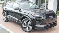 2025 Audi Q6 e-tron quattro Premium Plus