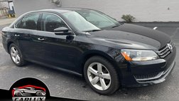2013 Volkswagen Passat SE PZEV