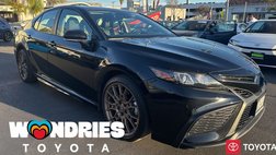 2024 Toyota Camry Hybrid SE Nightshade