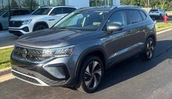 2023 Volkswagen Taos SE 4Motion